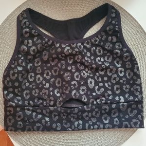 Victoria Secret sports bra